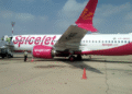 SpiceJet wheel falls off during takeoff