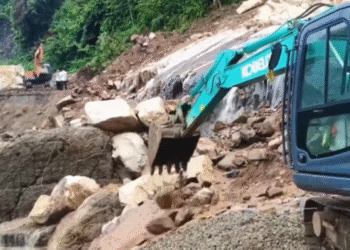 Kalinga Ghati landslide road closure