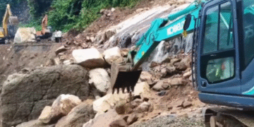 Kalinga Ghati landslide road closure