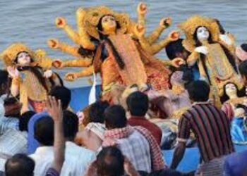 Durga Puja idol immersion
