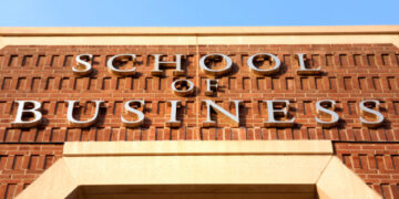 One Indian B-School Among World’s Top 10 MBA Programs — And It’s Not IIM Ahmedabad