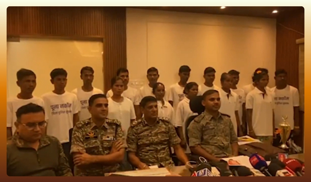 Maoists surrender Sukma