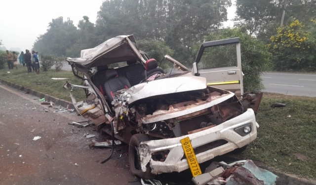 SUV Crashes into Truck