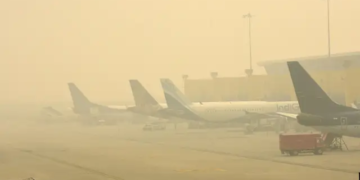 Delhi flight cancellations due to fog