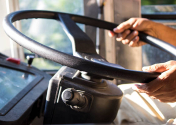 Angul Cyber Police IIC Narrowly Escapes After Bus Driver Allegedly Tries to Run Him Over; Accused Still At Large