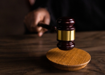 Ashoka Buildcon Liaison Assistant Jailed 3 Years in Rs 30K Land Compensation Bribery Case