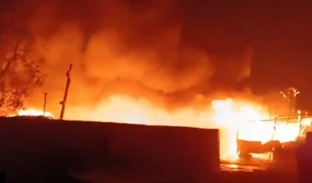 Kolkata shanties fire