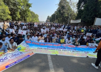 Odisha Lecturers Stage Protest