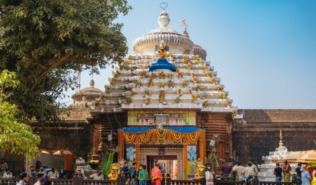 Lingaraj Temple Rituals Halted