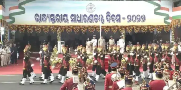Odisha Celebrates 77th Republic Day with Grand Parade, Tableaux and Cultural Performances in Bhubaneswar