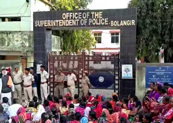 Protests Erupt in Bolangir After Police Detain Village Sarpanch