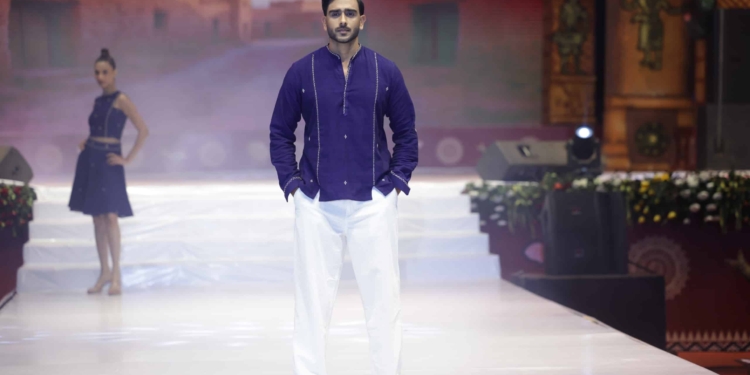 Swa-Tanta Fashion Show: Odisha’s Handloom Legacy Gets a Modern Makeover on the Ramp