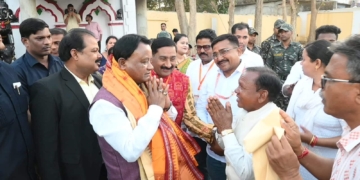 Kalahandi Ghumura Mahotsav 2026: CM Majhi Unveils Rs 891 Cr Projects,  Announces Rs 3,325 Cr Irrigation Projects