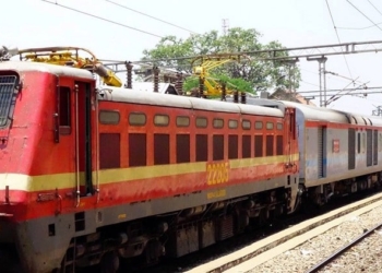 ECoR Adds Extra Coaches to Tejas Rajdhani, Hirakhand and Shatabdi for Clear Peak Rush