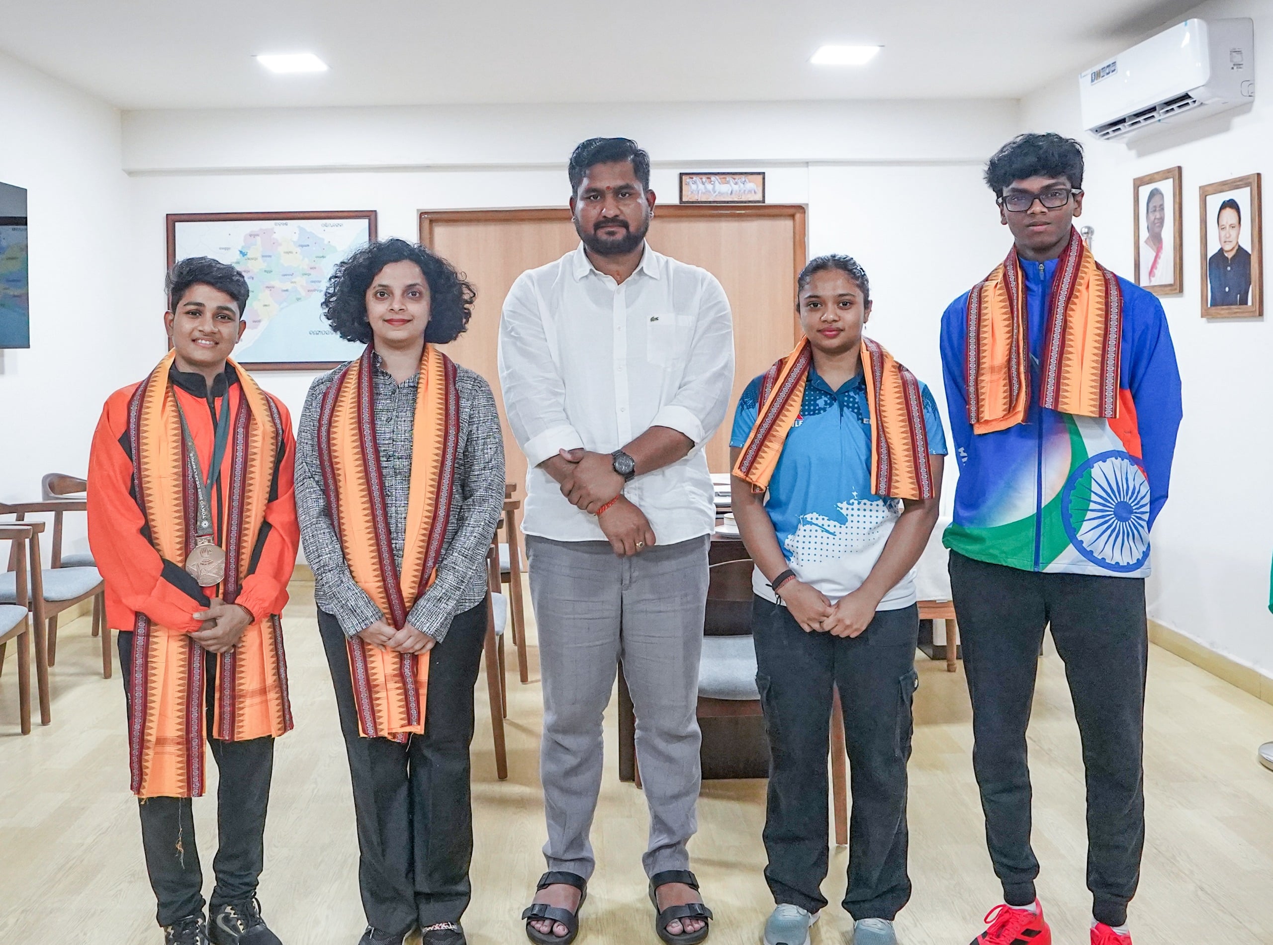 Odisha Sports Minister Suryabanshi Suraj Honours International Achievers with Cash Rewards