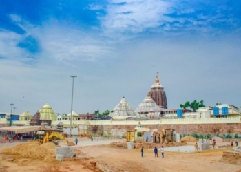 Bhakta Nivas Parking Fee Controversy