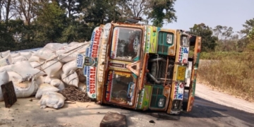 Truck Overturns