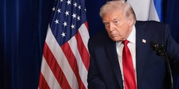 ‘Locked and Loaded’: Trump Warns US Will Intervene if Iran Kills Peaceful Protesters