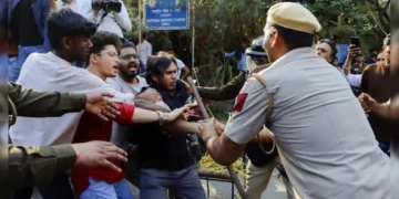 JNU Protests Escalate: Arrests Mount as Clashes Injure Students and Police