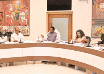 Odisha CM Chairs Cabinet Meeting