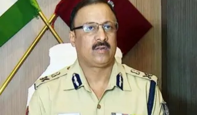 Maoist leader Nikhil surrender