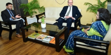 Michael Kremer Odisha meeting