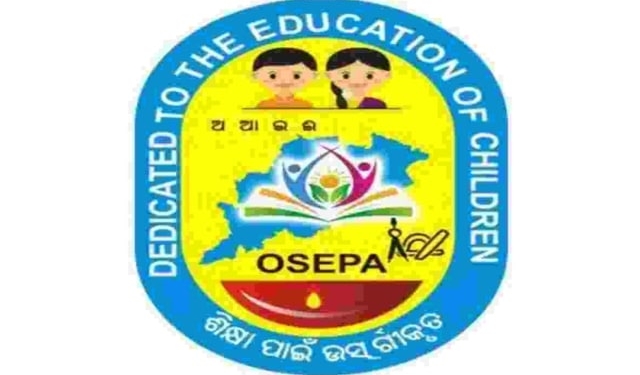 Free Uniforms for Shishu Vatika Students