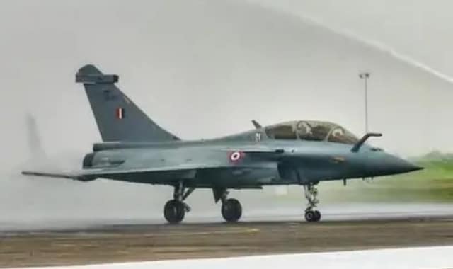India Set to Clear Rs 3.25 Lakh Crore Rafale Fighter Jets Deal