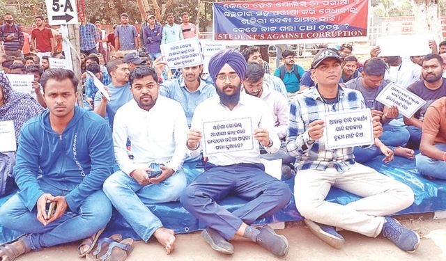 Odisha SI exam protest