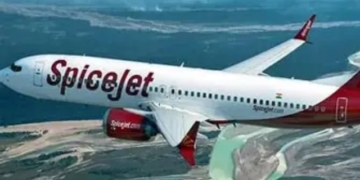 SpiceJet emergency landing Delhi