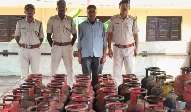 Keonjhar LPG cylinder black marketing