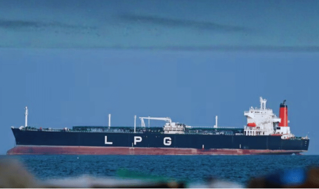 Two LPG Carriers En Route India as Govt Tackles Panic Buying Surge; LPG Production Up 31%