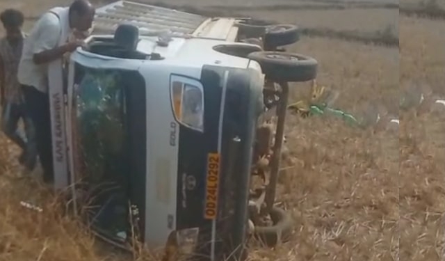 Pickup Van Overturns