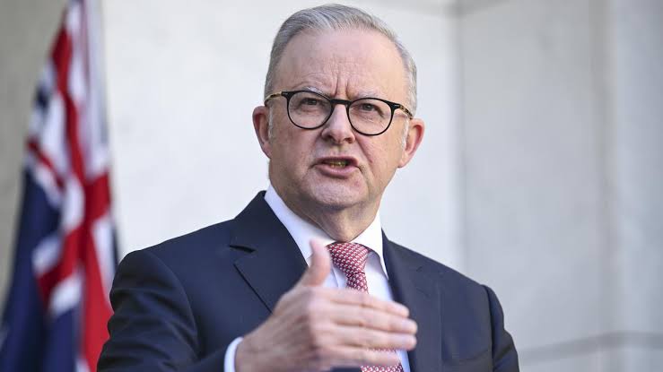 Australia Cuts Fuel Excise, Urges Public Transport Use Amid Global Energy Crisis Triggered by US-Iran Conflict