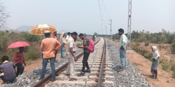 Labourer Killed in Train Accident