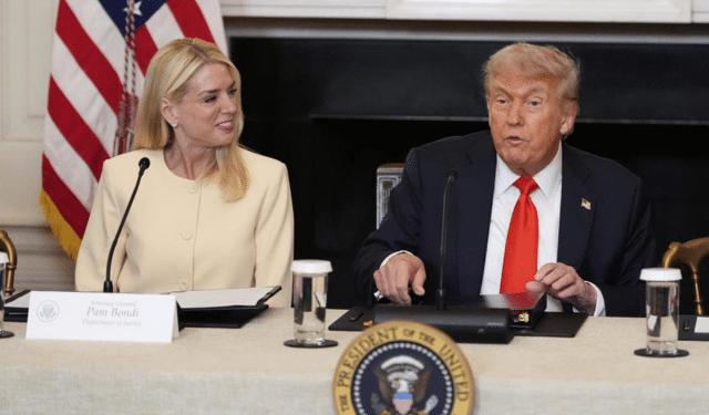Trump fires Pam Bondi