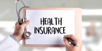 Which Private Health Insurance Plans in India Best Serve NRI Families Residing Overseas?