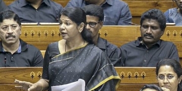 DMK’s Kanimozhi Seeks Separate Seating in Lok Sabha as Congress-DMK Alliance Collapses