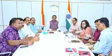 CM Majhi Holds Key Meeting on Rabi Paddy Procurement with Western Odisha MLAs