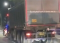 Truck drags car in Bhubaneswar