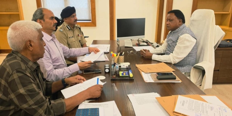 Odisha CM law and order review