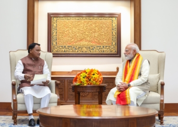 Odisha CM Majhi Calls on PM Modi, Extends Invite for Two-Year Govt Milestone