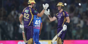 Finn Allen century KKR vs DC