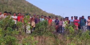 Half Charred Body of Youth Found