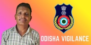 PEO Caught Taking Bribe
