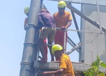 Drunk Youth Climbs Tower