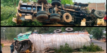 Truck Overturns