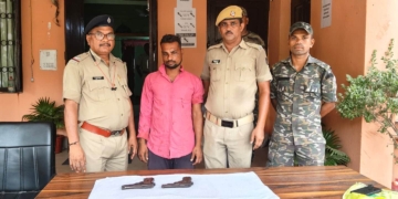 Man Arrested with Country-Made Guns
