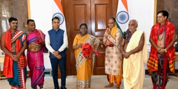 Biraja Temple servitors visit Rashtrapati Bhavan