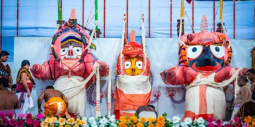 IN PICS | Snana Yatra 2026: Holy Trinity Taken to Snana Mandap in Traditional Pahandi